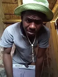 younggblackkCOCK19 webcam model stream image