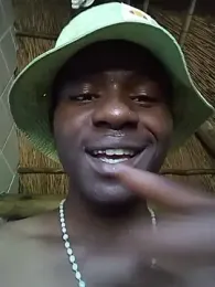 younggblackkCOCK19 webcam model stream image