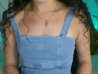 aprilrhodes webcam camsoda model stream image