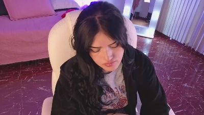 sari_belle webcam cam4 model stream image