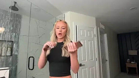 kenziesmithh webcam model stream image