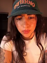 valeriahornier webcam stripchat model stream image