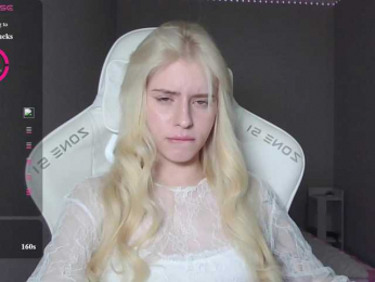 Helga_Pataki webcam model stream image