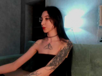 Ellen-Hops webcam model stream image