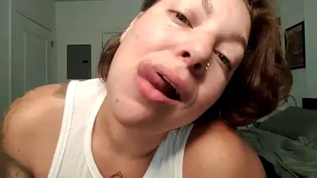 beberoyale webcam model stream image