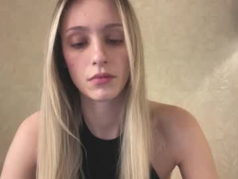 fflloowweerr webcam model stream image