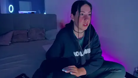 KiraLimme webcam model stream image