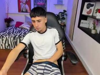benji23_ webcam model stream image
