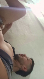 Gree_ss webcam model stream image