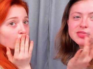 hollisenderson webcam model stream image