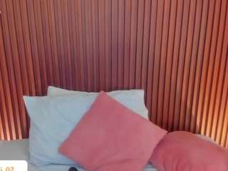 ariannakey webcam model stream image
