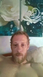 Yeaah webcam model stream image