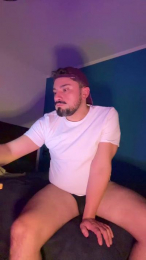 RRPig webcam model stream image