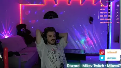 Mikev webcam stripchat model stream image