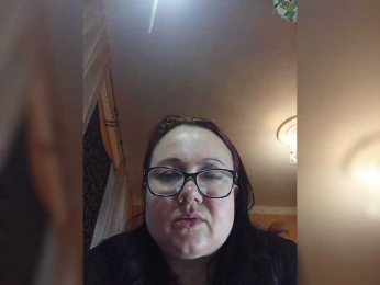 EbyLLIKA webcam model stream image