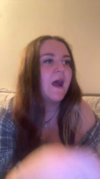 Poppy992 webcam model stream image