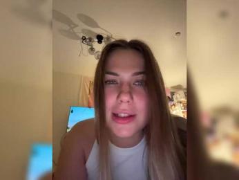 Villanelle webcam bongacams model stream image