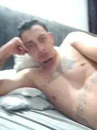 ojitos22 webcam model stream image