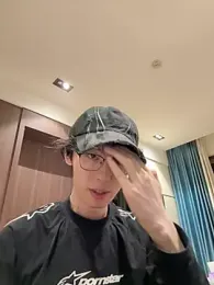 1a1a1alll webcam model stream image