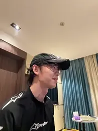 1a1a1alll webcam stripchat model stream image