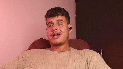 matt_reinold1 webcam model stream image