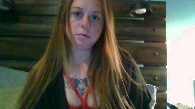WifeyUnlocked webcam model stream image