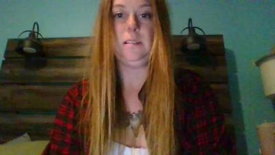 WifeyUnlocked webcam model stream image