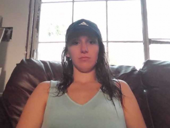 Brunettebabexo3a webcam bongacams model stream image