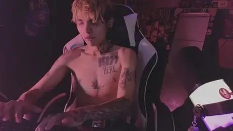 AcidMilo webcam model stream image