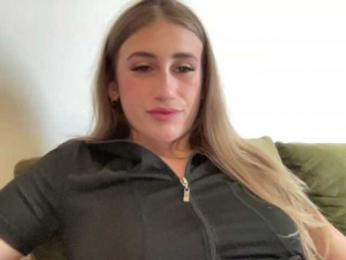 Walkiria19 webcam model stream image