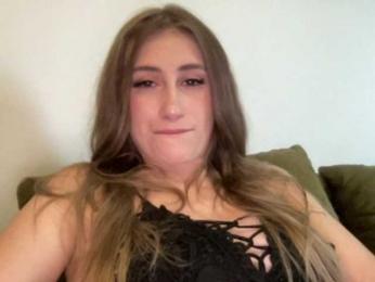 Walkiria19 webcam model stream image