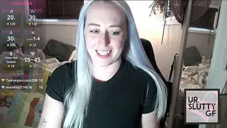 ursluttygf webcam stripchat model stream image