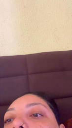 Carolhotm webcam model stream image