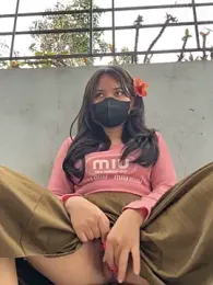 Ruby12 webcam model stream image