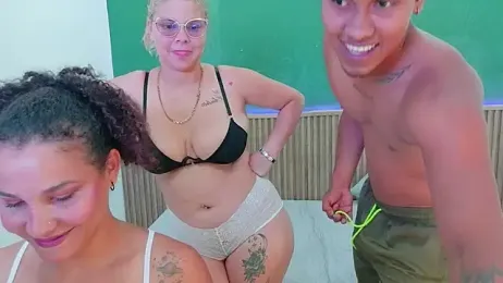 saveur_latin webcam stripchat model stream image