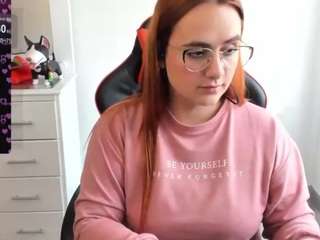 maryluna95 webcam model stream image