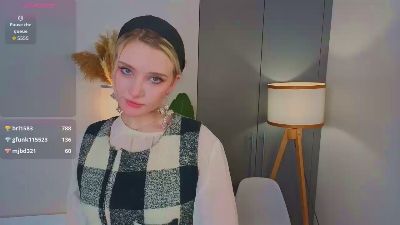 JustineWanvig webcam model stream image