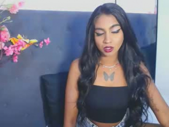 delilah_blazee webcam model stream image