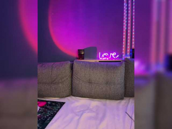 Akadori webcam model stream image
