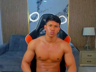 Kalvin Walker webcam model stream image