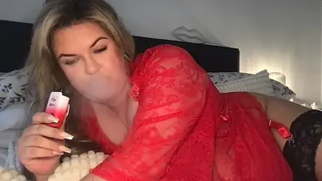 MrsBlazeX webcam model stream image