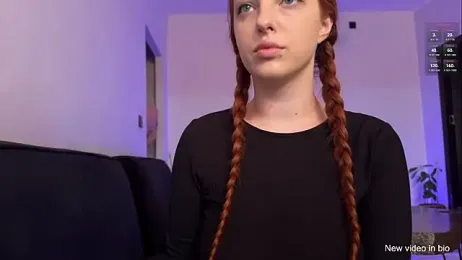 Chaptertoo webcam model stream image