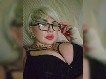 Allaloveyou35a webcam bongacams model stream image