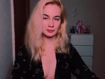 carinfox webcam chaturbate model stream image