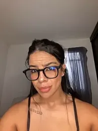 trianawhite webcam stripchat model stream image