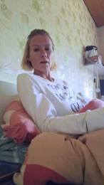 xcYola webcam model stream image