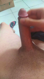 GuHo69 webcam cam4 model stream image