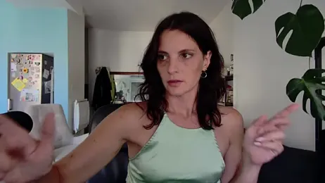 Lanathevirus webcam model stream image