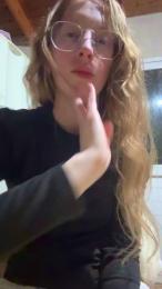 Polaca2025 webcam model stream image