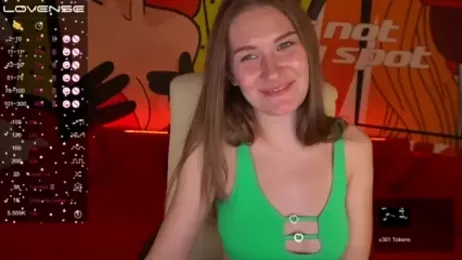 IceBeauty webcam model stream image